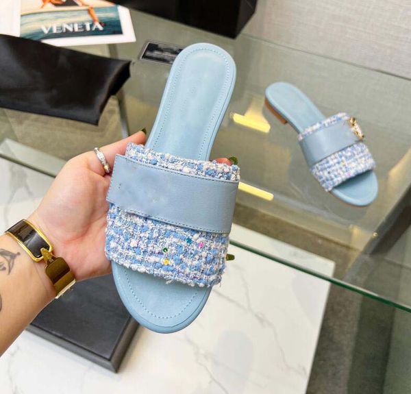 luxury fur slippers designer trendy fur sandals ladies men fluffy shearling h wool slippers flat bottom slippers winter fashion home outdoor, Black
luxury fur slippers designer trendy fur sandals ladies men fluffy shearling h wool slippers flat bottom slippers winter fashion home outdoor, Black
