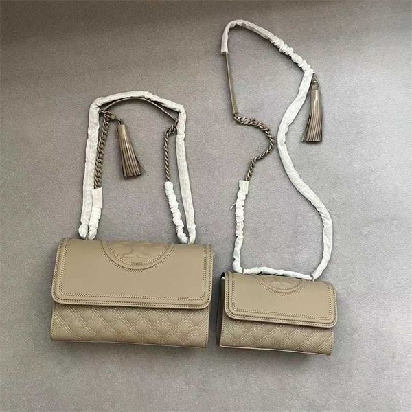 56% off designer bag 2024 early launch new lingge chain small square versatile one shoulder tb tassel crossbody fashion women's
56% off designer bag 2024 early launch new lingge chain small square versatile one shoulder tb tassel crossbody fashion women's