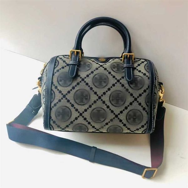 52% off designer bag 2024 early launch tb pillow boston handheld one shoulder crossbody old flower qin score summer fashion versatile
52% off designer bag 2024 early launch tb pillow boston handheld one shoulder crossbody old flower qin score summer fashion versatile