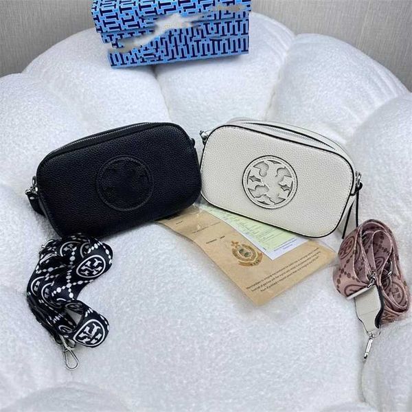 50% off designer bag 2024 early launch summer new tb fashion camera glasses with double zipper design single shoulder crossbody small square 
50% off designer bag 2024 early launch summer new tb fashion camera glasses with double zipper design single shoulder crossbody small square