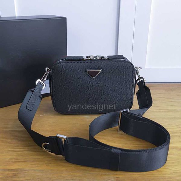 designer brique bags ssbody bag mini messenger bags leather shoulder purse fashion designer wallet backpack 2070 men and women
designer brique bags ssbody bag mini messenger bags leather shoulder purse fashion designer wallet backpack 2070 men and women