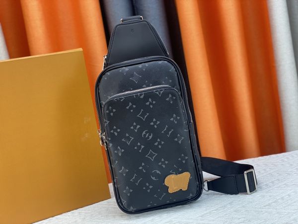 luxury designer avenue mens cowhide leather trim chest bag fashion adjustable shoulder strap cross body bag mens backpack n46327
luxury designer avenue mens cowhide leather trim chest bag fashion adjustable shoulder strap cross body bag mens backpack n46327