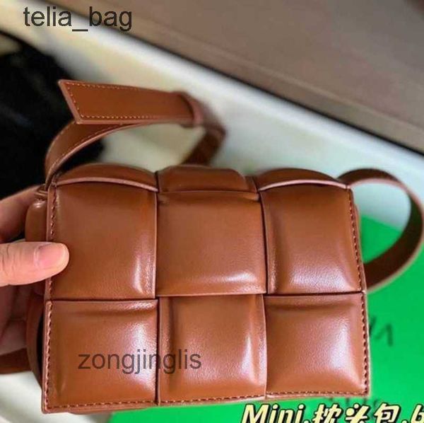 authentic bags designer large tote bag woven messenger one small bottegaas luxury design venetaas shoulder fashion high cassettes square aut
authentic bags designer large tote bag woven messenger one small bottegaas luxury design venetaas shoulder fashion high cassettes square aut