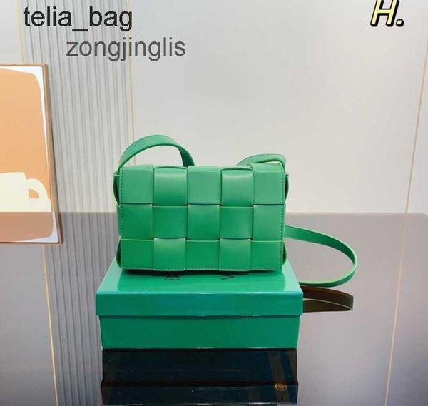 women's fashion crossbody 2023 bags shoulder bottegaas cassette designer leisure venetaes bag woven handbags v1wv
women's fashion crossbody 2023 bags shoulder bottegaas cassette designer leisure venetaes bag woven handbags v1wv