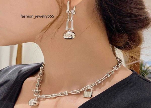chokers 2020 vintage metal lock chokers necklaces for women punk ball pendant necklace statement jewelry u chains necklace chunky bijoux w34, Golden;silver
chokers 2020 vintage metal lock chokers necklaces for women punk ball pendant necklace statement jewelry u chains necklace chunky bijoux w34, Golden;silver