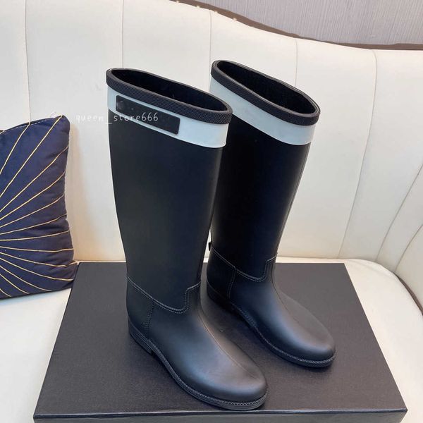 2023 rain boots season proof water women's knee boot medium tube thick bottom chimney british style martin shoes size 36-41, Black
2023 rain boots season proof water women's knee boot medium tube thick bottom chimney british style martin shoes size 36-41, Black