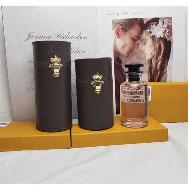 2023 new fashion perfume box bag old flower cylinder handbag women clutch handbags travel case brass buckle microfiber lining genuine leathe, Red;black
2023 new fashion perfume box bag old flower cylinder handbag women clutch handbags travel case brass buckle microfiber lining genuine leathe, Red;black