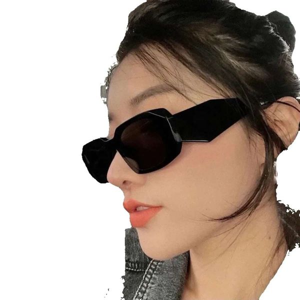 designer sunglasses classic eyeglasses outdoor beach sun glasses for man woman mix color optional triangular signature, White;black
designer sunglasses classic eyeglasses outdoor beach sun glasses for man woman mix color optional triangular signature, White;black