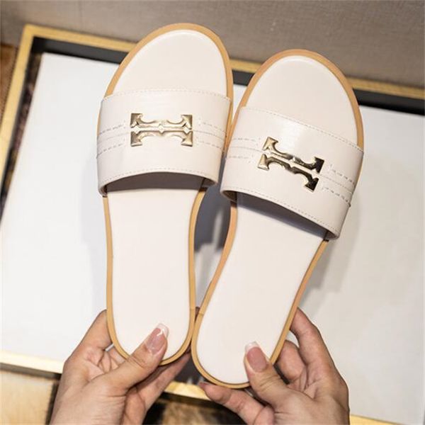 big size sandals designer beach slippers luxury women flat shoes summer lady leather flip flops classic slides, Black
big size sandals designer beach slippers luxury women flat shoes summer lady leather flip flops classic slides, Black
