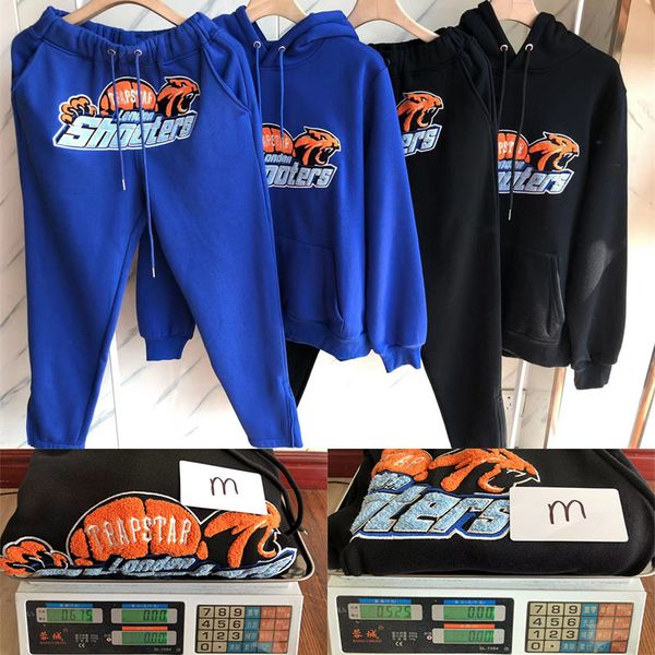 men s tracksuits trapstar hoodie set high street large letter colorful embroidered plush and women s 1 sports 230814, Gray
men s tracksuits trapstar hoodie set high street large letter colorful embroidered plush and women s 1 sports 230814, Gray