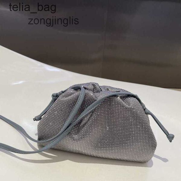 classic lady cloud crossbody 2023 bag bottegaas pouch same autumn venetaes bags diamond pleated clip handbag one shoulder crossbody1fd0
classic lady cloud crossbody 2023 bag bottegaas pouch same autumn venetaes bags diamond pleated clip handbag one shoulder crossbody1fd0
