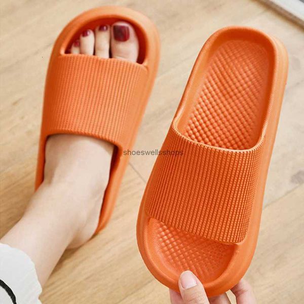 slippers thick platform bathroom home women summer fashion soft sole eva indoor slides woman sandals nonslip flip flops 230808, Black
slippers thick platform bathroom home women summer fashion soft sole eva indoor slides woman sandals nonslip flip flops 230808, Black