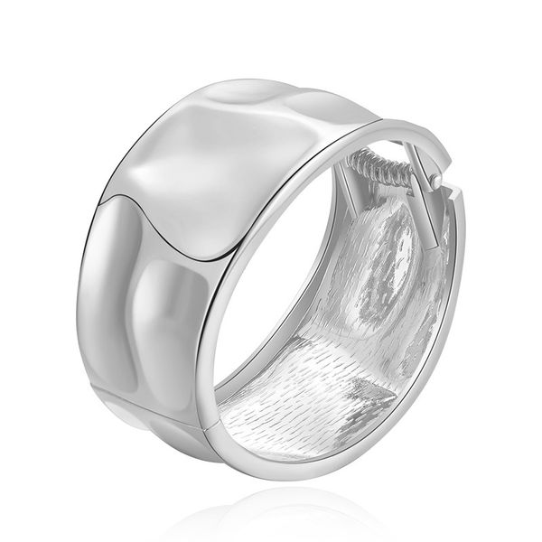 new 18k gold sliver irregular concave convex gold silver foil paper wide design exaggerated bracelet opening design metal feel bracelet cool, Black
new 18k gold sliver irregular concave convex gold silver foil paper wide design exaggerated bracelet opening design metal feel bracelet cool, Black