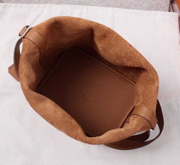 5a leather new shoulder bags bucket bag women shopping designer handbags cross body with lock picotin uxkl ptjc
5a leather new shoulder bags bucket bag women shopping designer handbags cross body with lock picotin uxkl ptjc