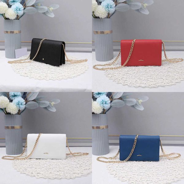designer cross body purse women stewardess bag leather single shoulder messenger chain bag small square bag 230815
designer cross body purse women stewardess bag leather single shoulder messenger chain bag small square bag 230815