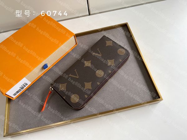 designer wallet m60744/60742 women wallet card holder single zipper zipper coin purse fashion classical men leather purse long wallets / old, Red;black
designer wallet m60744/60742 women wallet card holder single zipper zipper coin purse fashion classical men leather purse long wallets / old, Red;black