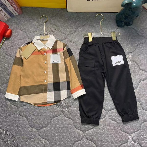 designer's new style of long-sleeved shirt trousers 2 sets of brand-new spring and autumn quality brand casual fashion fan children, White
designer's new style of long-sleeved shirt trousers 2 sets of brand-new spring and autumn quality brand casual fashion fan children, White