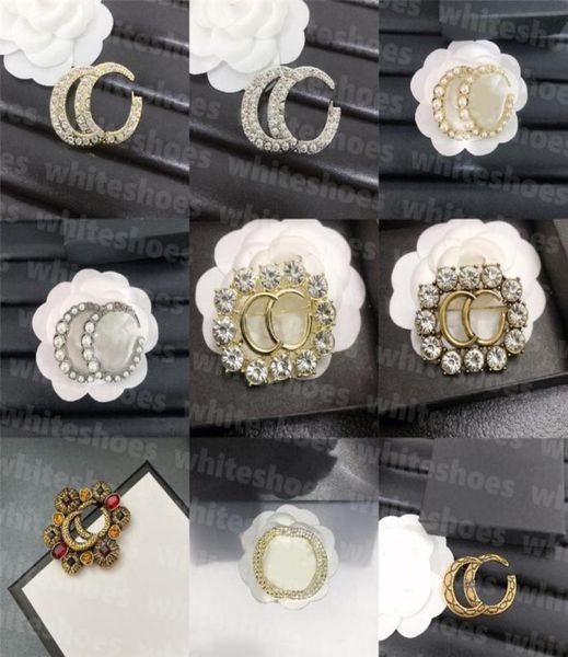 hollow letter designer brooch shiny crystal rhinestone suit pin dress pins women party fashion brooches9478671, Gray
hollow letter designer brooch shiny crystal rhinestone suit pin dress pins women party fashion brooches9478671, Gray