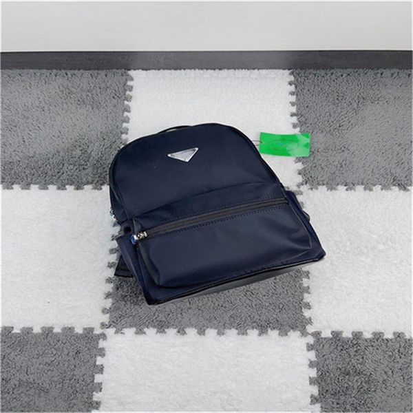 2023 new men's and women's small schoolbag fashion cute wind outdoor travel mini backpack b6 
2023 new men's and women's small schoolbag fashion cute wind outdoor travel mini backpack b6
