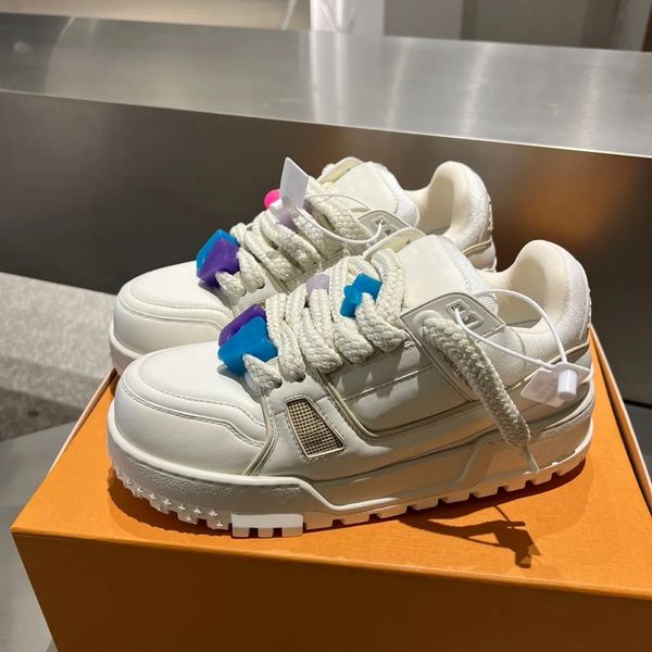 designer trainer maxi sneaker platform shoes men causal shoes women sneakers textile laces with signature accessories flowers on the outsole, Black
designer trainer maxi sneaker platform shoes men causal shoes women sneakers textile laces with signature accessories flowers on the outsole, Black