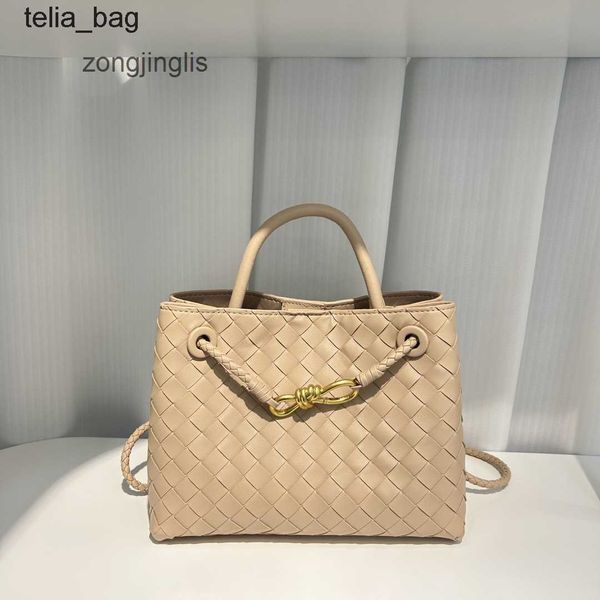venetaes andiamo bag arco totes 2023 designer bags bottegaas leather tote women's weave large capacity shoulder crossbody handbag cros
venetaes andiamo bag arco totes 2023 designer bags bottegaas leather tote women's weave large capacity shoulder crossbody handbag cros