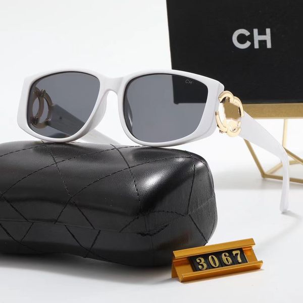 designer sunglasses for women and men fashion model special uv400 protection letters big leg double beam frame outdoor luxury design women s, White;black
designer sunglasses for women and men fashion model special uv400 protection letters big leg double beam frame outdoor luxury design women s, White;black