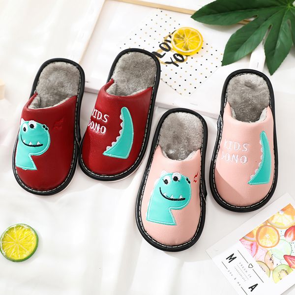 slipper 2023 kids slippers boys girls pu leather flip flop plush toddler slides indoor non slip shoes house children csh956 230814, Black;grey
slipper 2023 kids slippers boys girls pu leather flip flop plush toddler slides indoor non slip shoes house children csh956 230814, Black;grey