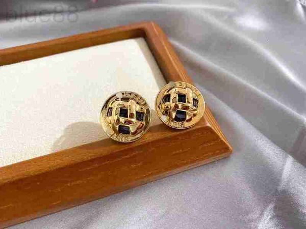 stud designer 23 summer new geometric circle english letter triumphal arch brass material inlaid with round beads fashion earrings hqcr, Golden;silver
stud designer 23 summer new geometric circle english letter triumphal arch brass material inlaid with round beads fashion earrings hqcr, Golden;silver