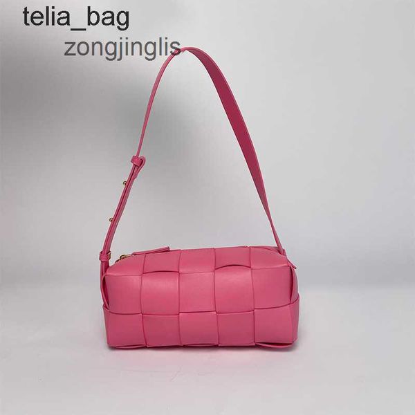 brick bottegaas cassettes knitted bag candy 2023 underarm color venetaes one bags spring shoulder cowhide square women's 1vmt
brick bottegaas cassettes knitted bag candy 2023 underarm color venetaes one bags spring shoulder cowhide square women's 1vmt