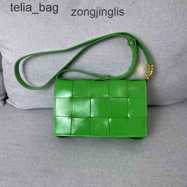 venetaas womven classic lady's shoulder bag hand single waist bags bottegaas hand 2023 messenger leather woven designerp t5 sfzp
venetaas womven classic lady's shoulder bag hand single waist bags bottegaas hand 2023 messenger leather woven designerp t5 sfzp