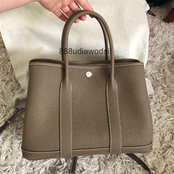 authentic handbag designer garden party tote bag handstitched wax thread negonda cowhide bag large capacity tote portable shopping bag mommy
authentic handbag designer garden party tote bag handstitched wax thread negonda cowhide bag large capacity tote portable shopping bag mommy