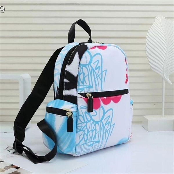 new small boys and girls school bags fashion cute waterproof load protection ridge ultra-lightweight children's backpack d2
new small boys and girls school bags fashion cute waterproof load protection ridge ultra-lightweight children's backpack d2