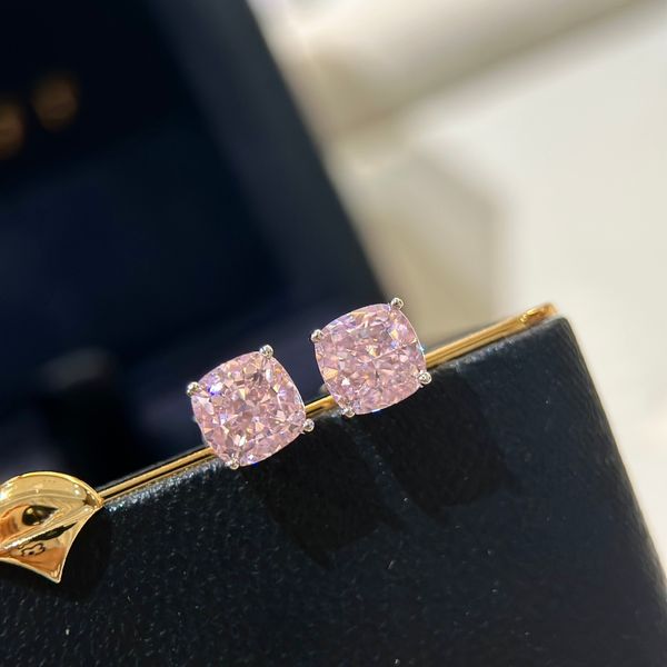 luxury classic charm earrings brand designer s925 sterling silver four claws and three carats pink square stud earrings brides women wedding, Golden
luxury classic charm earrings brand designer s925 sterling silver four claws and three carats pink square stud earrings brides women wedding, Golden