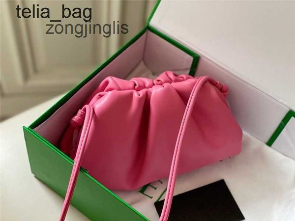 cloud casual bottegaas 2023 venetaes bag women's leather underarm white pouch one shoulder crossbody cowhide designer 3op0
cloud casual bottegaas 2023 venetaes bag women's leather underarm white pouch one shoulder crossbody cowhide designer 3op0