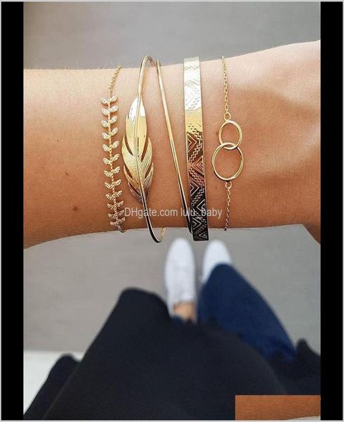 cuff fashion ins style multilayer gold and silver chian with leaves for women girl link jewelry sysbc2668751, White
cuff fashion ins style multilayer gold and silver chian with leaves for women girl link jewelry sysbc2668751, White
