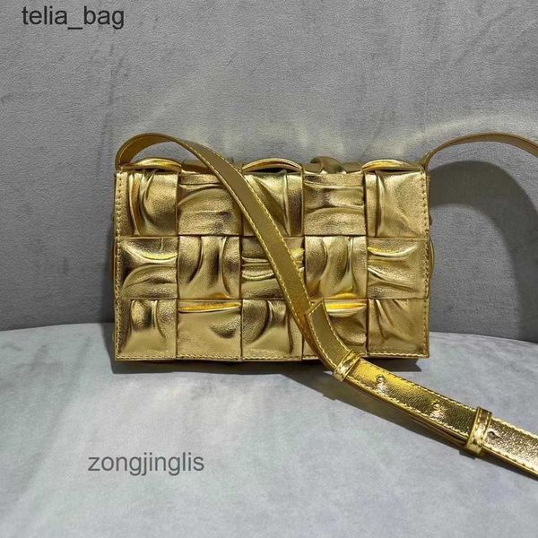 leather crossbody casette womens venetaas luxury bottegaas woven bags cowhide single designer the tote bag fashion spring versatile pleated
leather crossbody casette womens venetaas luxury bottegaas woven bags cowhide single designer the tote bag fashion spring versatile pleated