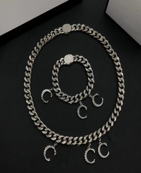 designer letter pendant necklaces fashion thick chain couples jewelled necklaces luxury stainless steel valentine day couple gifts9585672, Silver
designer letter pendant necklaces fashion thick chain couples jewelled necklaces luxury stainless steel valentine day couple gifts9585672, Silver