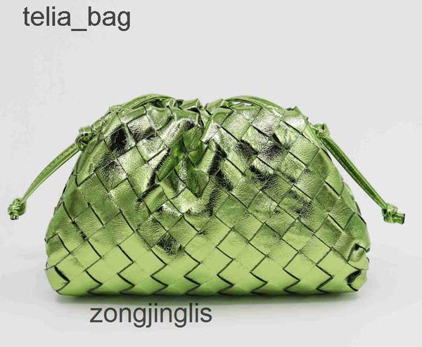 held skin pouch korean venetaas 2023 bottegaas bags woven designer cloud soft bag dumpling fashion versatile one shoulder oblique straddle o
held skin pouch korean venetaas 2023 bottegaas bags woven designer cloud soft bag dumpling fashion versatile one shoulder oblique straddle o