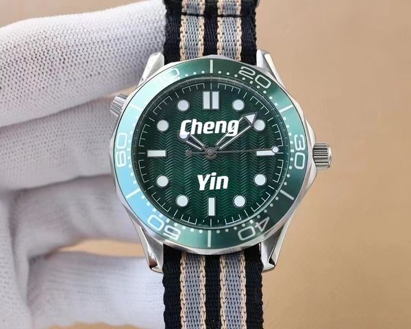 2023 men's business casual 42mm automatic mechanical watch 3 colors stainless steel watch ceramic bezel montre de luxe wristwatch, Slivery;brown
2023 men's business casual 42mm automatic mechanical watch 3 colors stainless steel watch ceramic bezel montre de luxe wristwatch, Slivery;brown