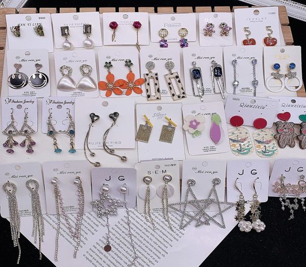 long earrings simple geometric plastic acrylic earrings silver needles zircon earring1501293, Golden;silver
long earrings simple geometric plastic acrylic earrings silver needles zircon earring1501293, Golden;silver
