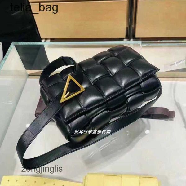 bags woven designer cassettes venetaes bottegaas women's 2023 pillow square bag straddle sho ns0b
bags woven designer cassettes venetaes bottegaas women's 2023 pillow square bag straddle sho ns0b