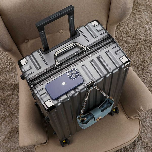 high-value student rolling luggage men women fashion new trolley suitcase carry on large-capacity silent travel boarding case 0818
high-value student rolling luggage men women fashion new trolley suitcase carry on large-capacity silent travel boarding case 0818