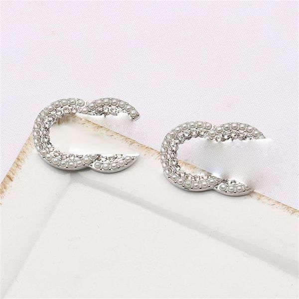 fashion jewelry woman earrings stud orecchini designers luxury plated silver womens mens have earring trendy orrous small gold letter design, Golden;silver
fashion jewelry woman earrings stud orecchini designers luxury plated silver womens mens have earring trendy orrous small gold letter design, Golden;silver