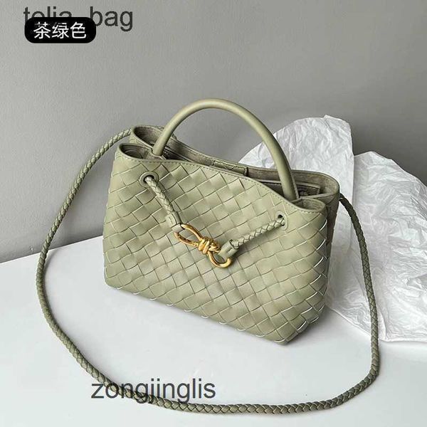 handbag totes rope bag venetaas woven 2023 andiamo buckle designer bags metal bottegaas small tote cowhide one shoulder crossbody women'
handbag totes rope bag venetaas woven 2023 andiamo buckle designer bags metal bottegaas small tote cowhide one shoulder crossbody women'