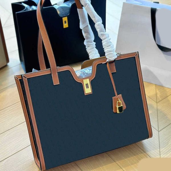 vintage designer tote ladies luxurys handbag shoulder leather shopping handbags large capacity crossbody female shopper lock pendant 230715
vintage designer tote ladies luxurys handbag shoulder leather shopping handbags large capacity crossbody female shopper lock pendant 230715