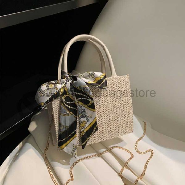 gentle simple and fashionable woven silk scarf handbag spring/summer western style chain single trendstylishhandbagsstore
gentle simple and fashionable woven silk scarf handbag spring/summer western style chain single trendstylishhandbagsstore