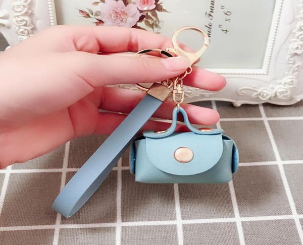 2022 fashion ladies pu leather mini wallet car key holder coin purse clutch bag housekeeper keychain small handbag bag purses521142404422, Slivery;golden
2022 fashion ladies pu leather mini wallet car key holder coin purse clutch bag housekeeper keychain small handbag bag purses521142404422, Slivery;golden