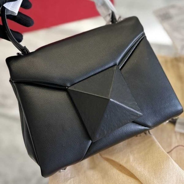 designer bags handheld shoulder crossbody bag rivet square flap bag sheepskin soft leather women's bag xbm7
designer bags handheld shoulder crossbody bag rivet square flap bag sheepskin soft leather women's bag xbm7