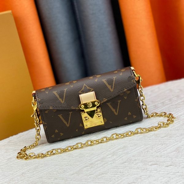 mini messenger bag designer presbyopia handbag leather purse for women chain crossbody shoulder bag metal letter logo luxury tote bag wallet
mini messenger bag designer presbyopia handbag leather purse for women chain crossbody shoulder bag metal letter logo luxury tote bag wallet