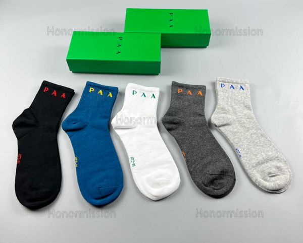designer luxury prad socks fashion mens and womens casual cotton breathable 5 pairs sock with box 08144, Black
designer luxury prad socks fashion mens and womens casual cotton breathable 5 pairs sock with box 08144, Black
